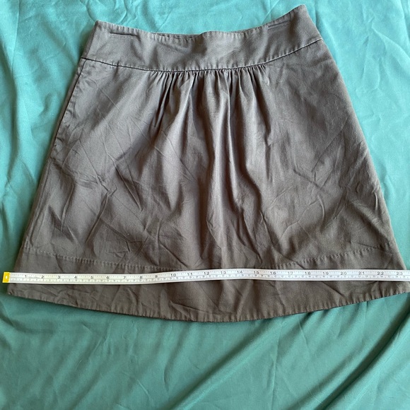 Ann Taylor Loft skirt, size 4. Color between olive and grey. - Picture 5 of 11